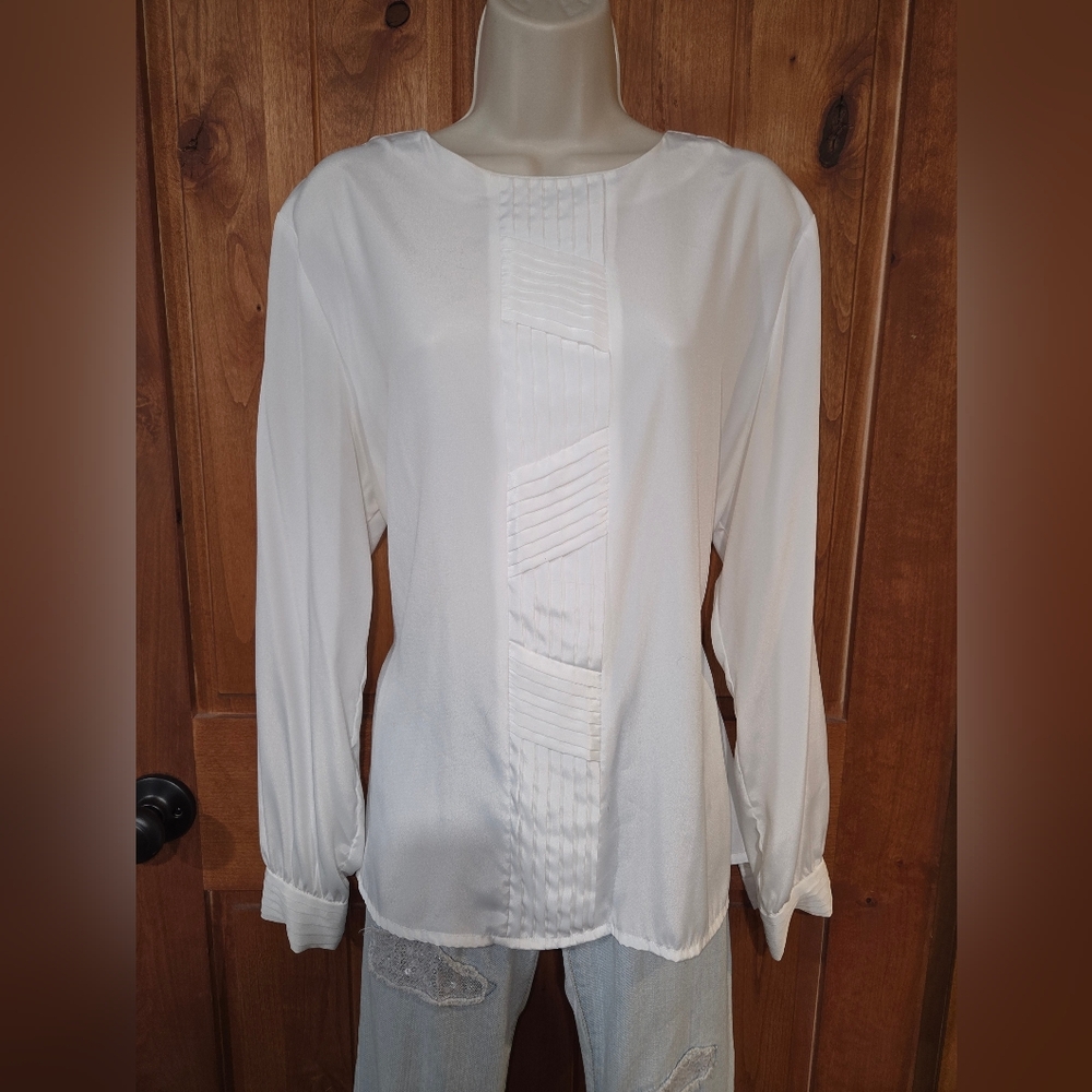 Vintage NICOLA White‎ Pleated-Front Long Sleeve Blouse